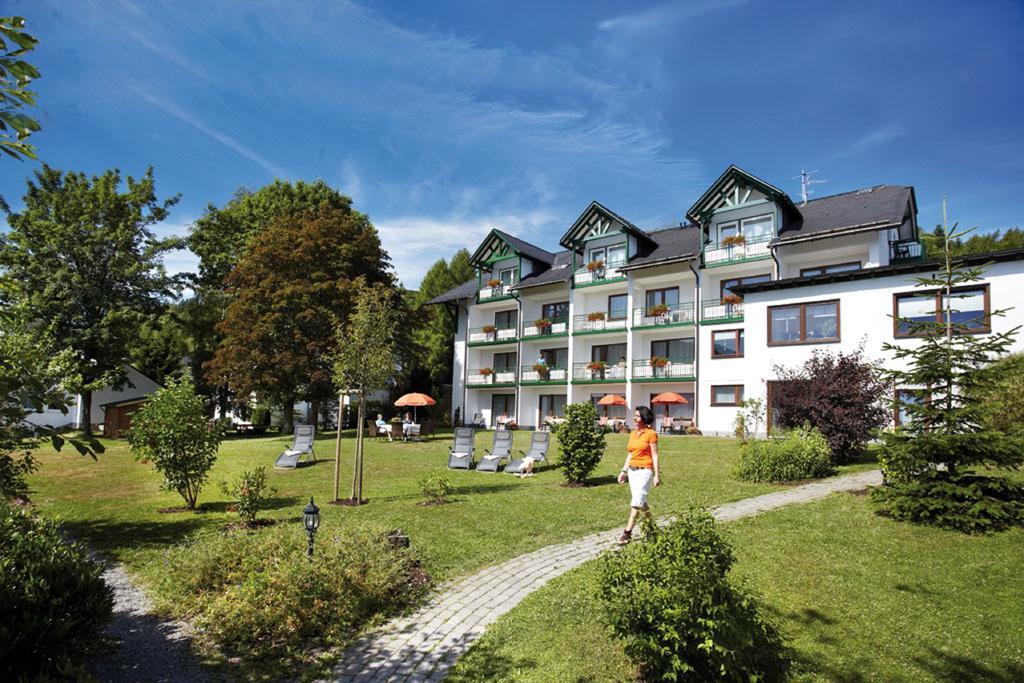 Hotel & Ferienappartements Edelweiss Willingen  Zewnętrze zdjęcie